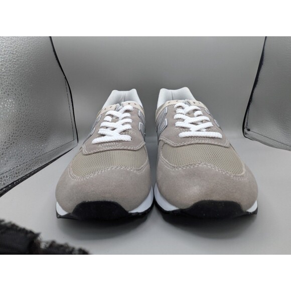 New Balance Men's 574 Classic Core Sneakers ML574EVG US Size 10 1/2 D (2670) NEW - Picture 1 of 13